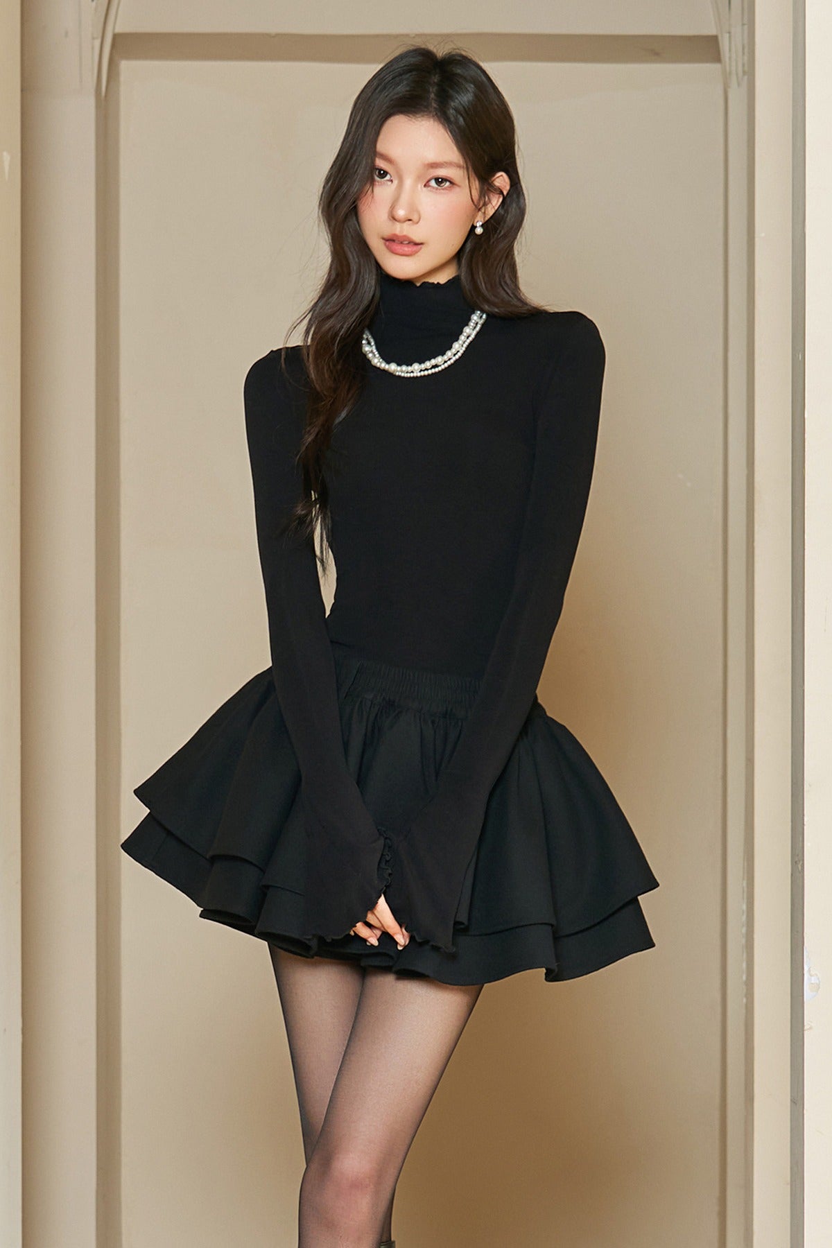High-Waisted Black Puffy Tutu Skirt Set-Up