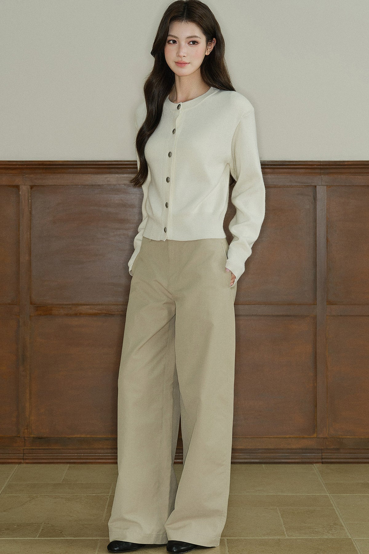 Pantalon taille basse à jambes larges
