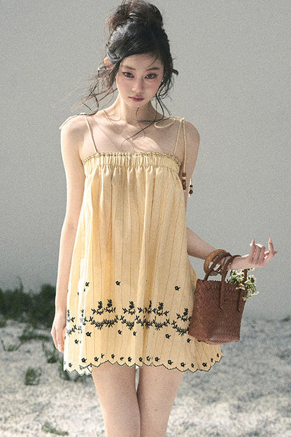 Double-Sided Wave Hem Dress