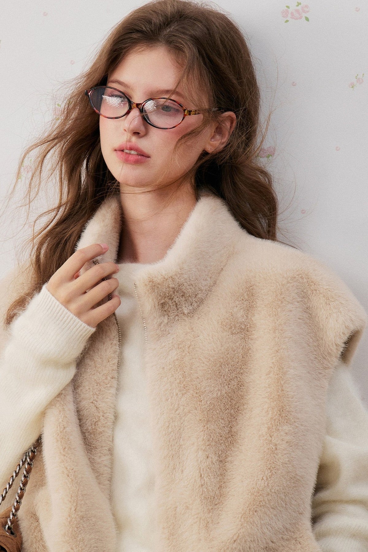 Cloud Velvet Stand Collar Faux Fur Vest