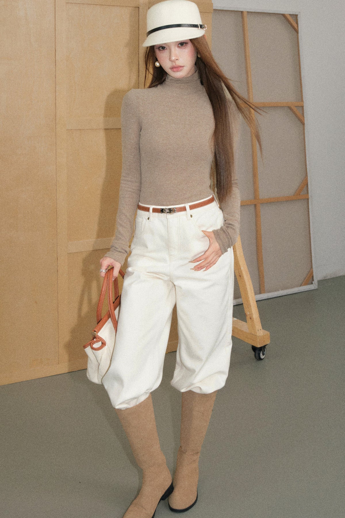 Conjunto de top de manga larga de lana de oveja color café con avena