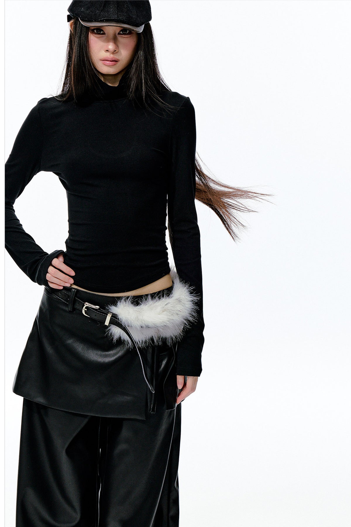 Large Hollow-Out Pearl Chain High-Neck Knit Top