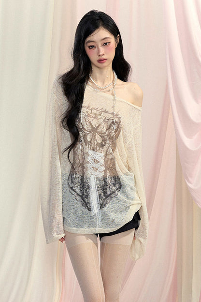 Long-Sleeved Off-Shoulder T-Shirt