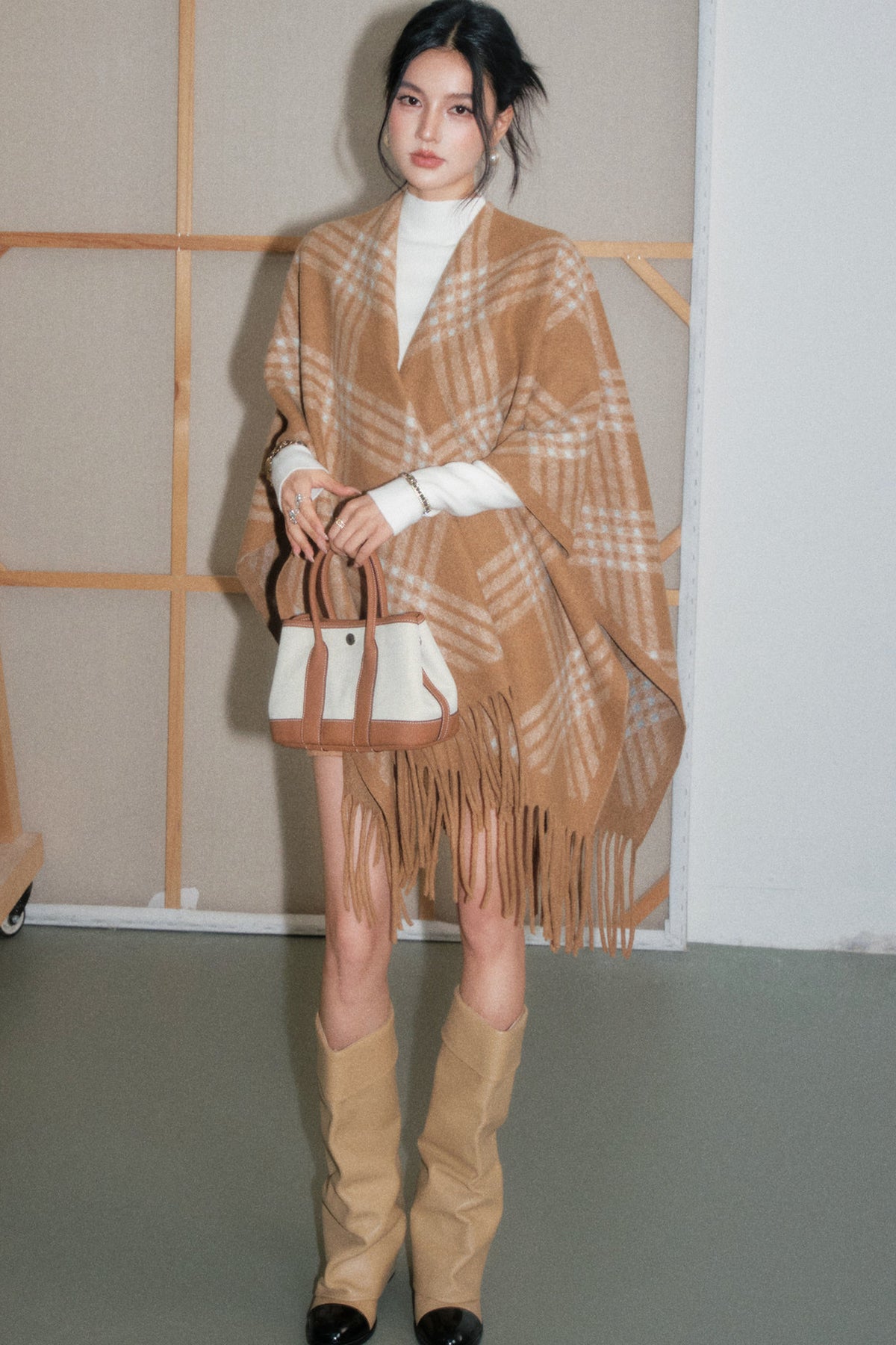 Tassel Plaid Scarf Cape Set-Up