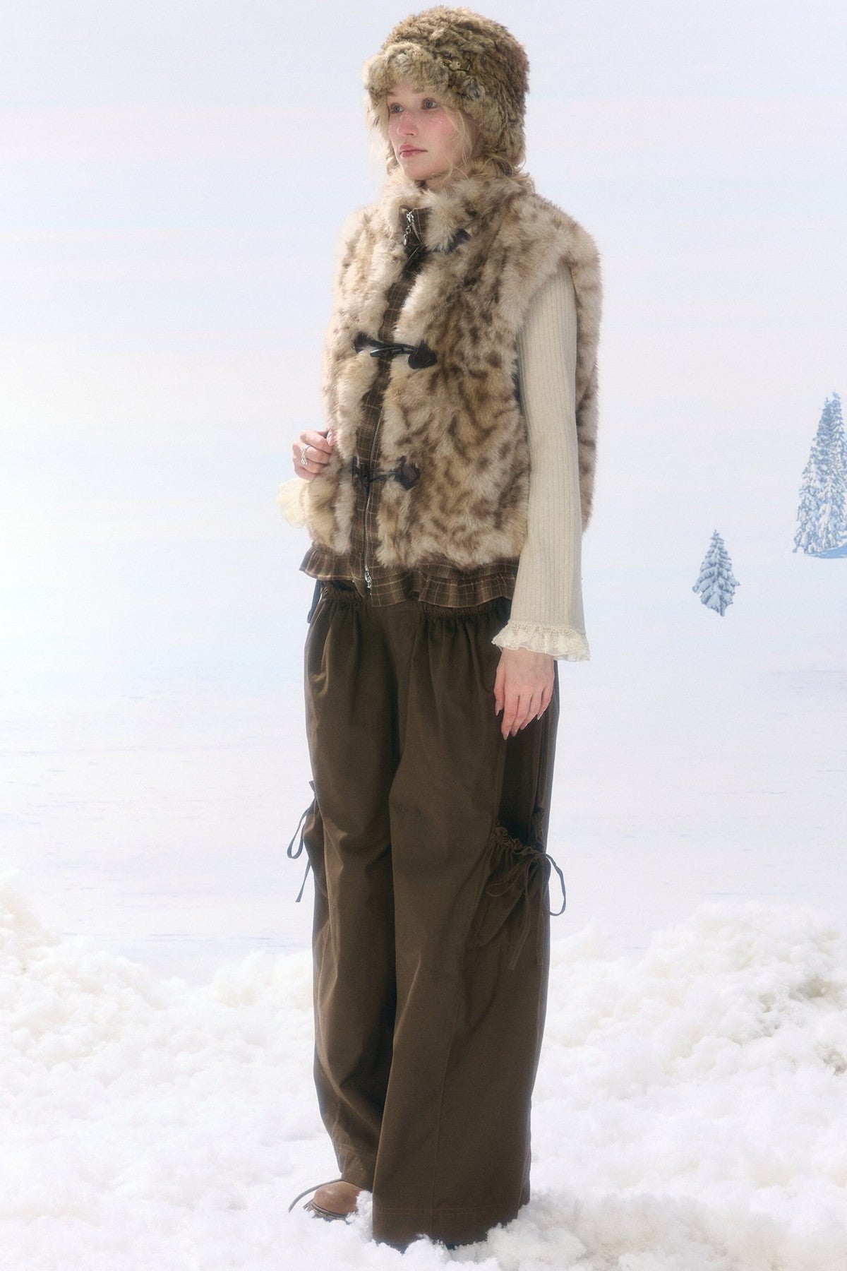 High-Waisted Wide-Leg Cargo Pants