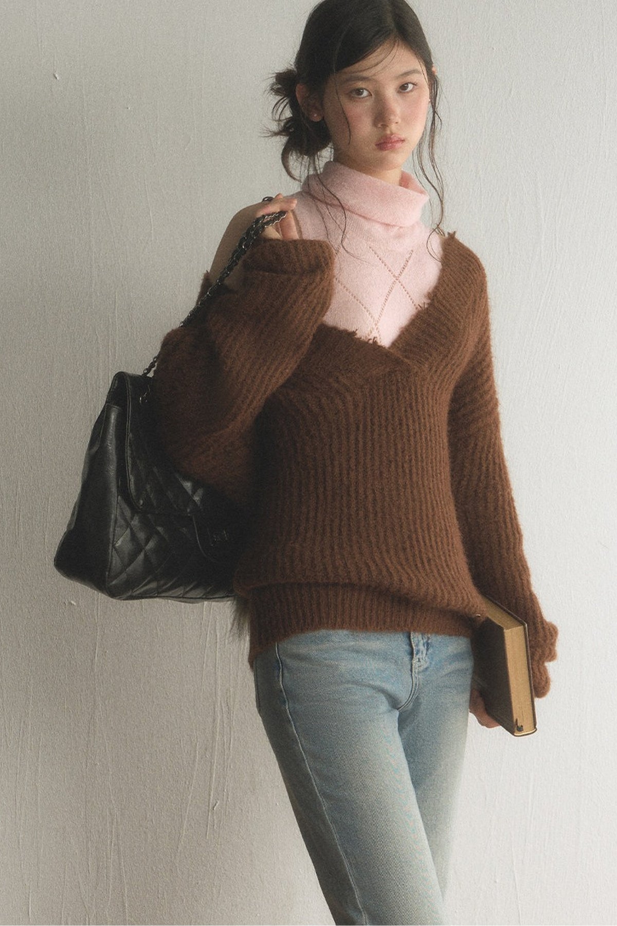Off-Shoulder Knit Top With Vest and Pants Set-Up
