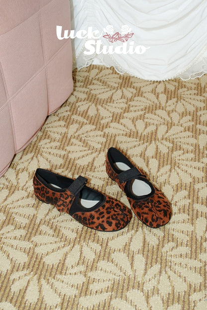 Retro Soft-Soled Suede Split-Toe Low-Cut Ballet Shoes