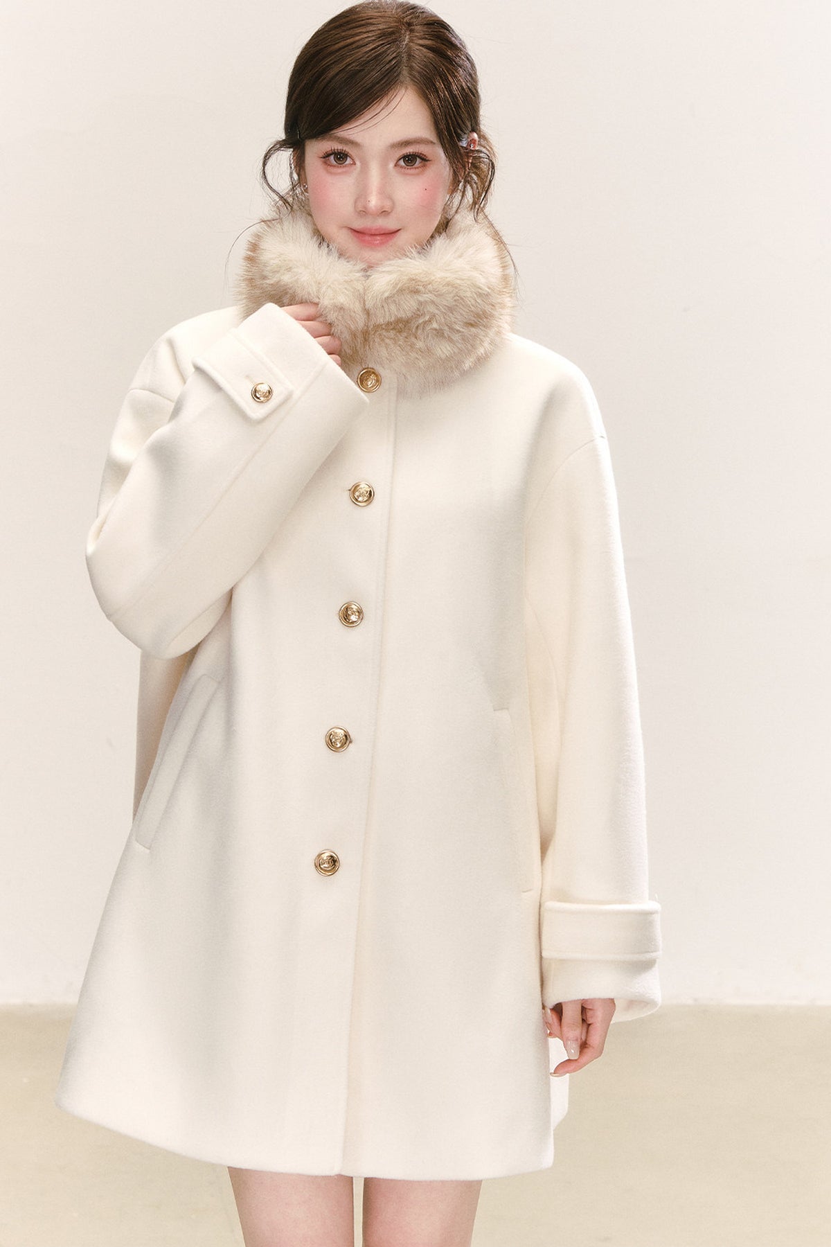 White Wool Blend Detachable Fur Collar Coat