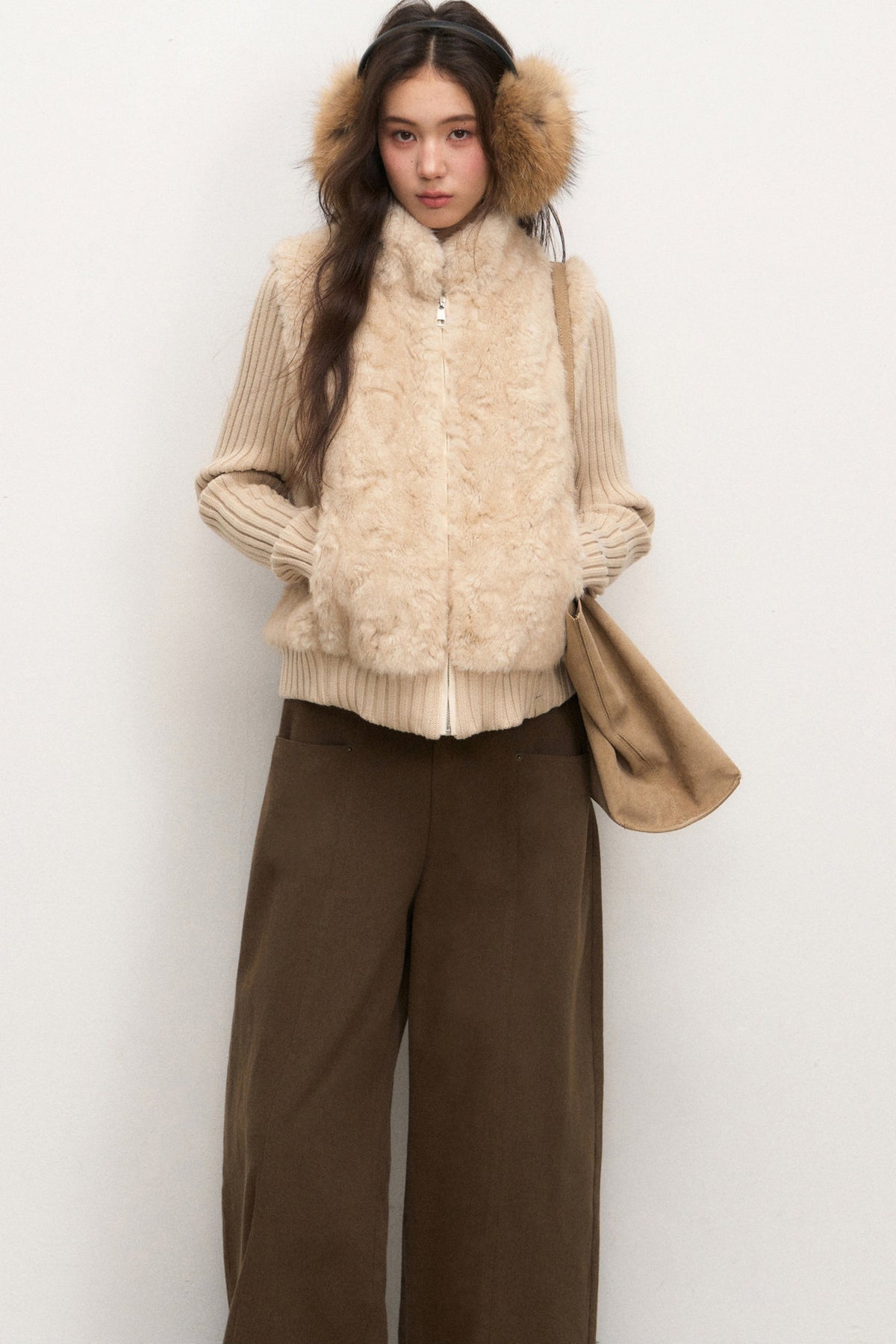 Set aus Strickjacke mit Stehkragen und Hose