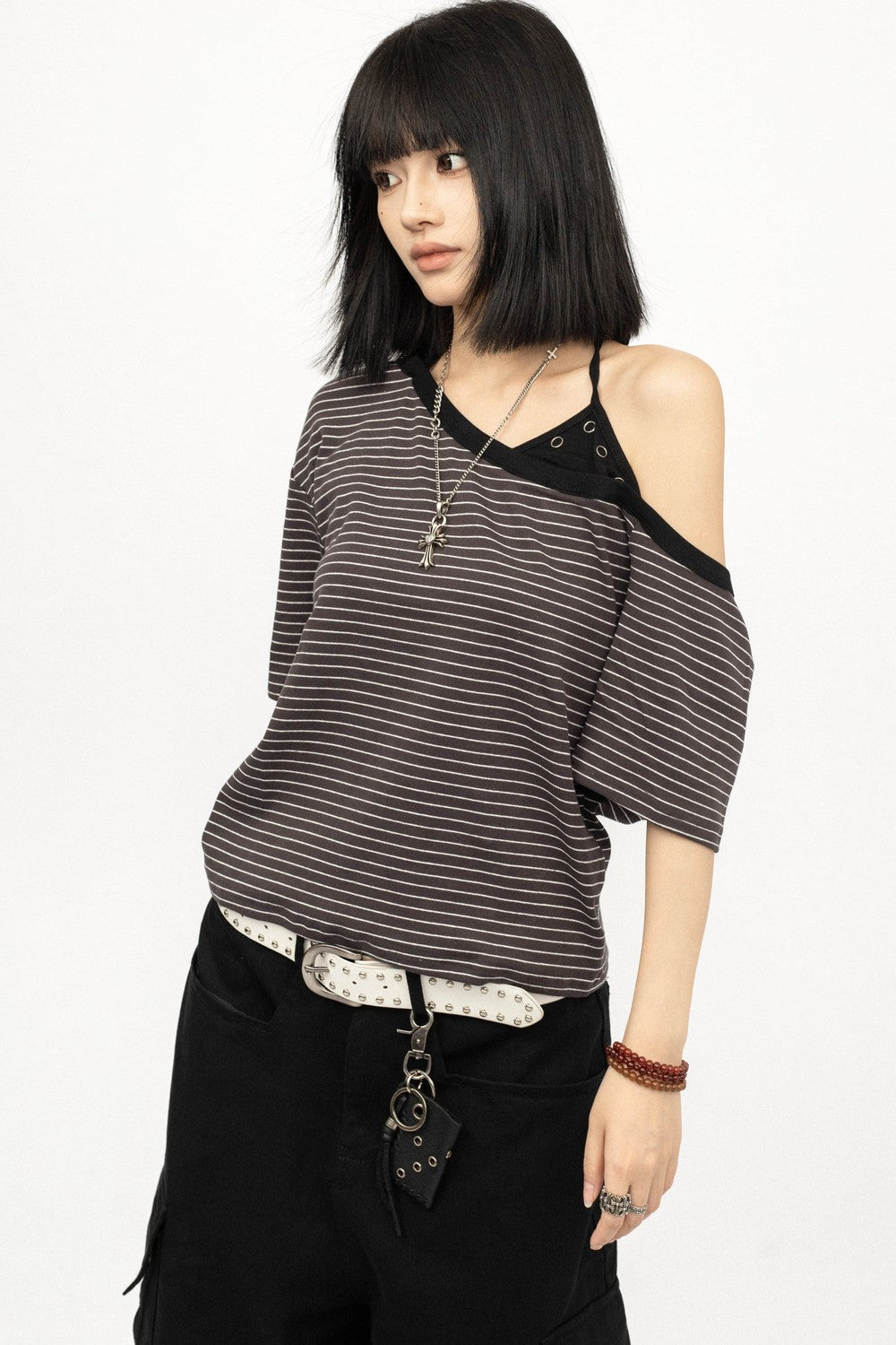 Top a righe color-block con spalle scoperte