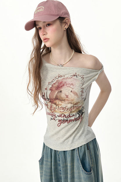 Schulterfreies kurzärmliges T-Shirt mit Hasenprint
