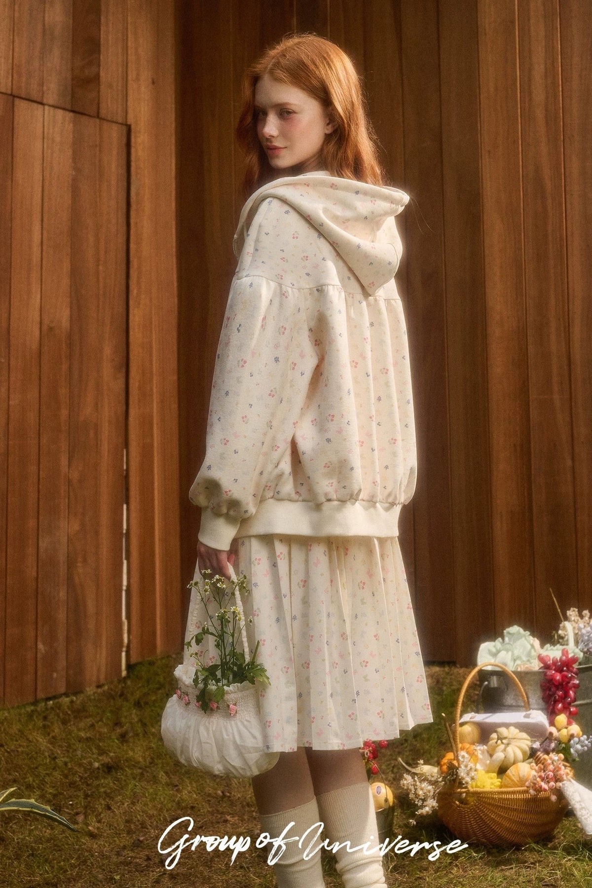 Hoodie and Pleated Skirt Set-Up