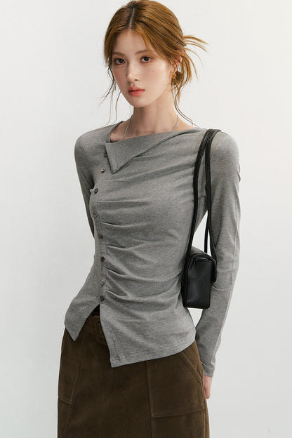 Asymmetrisches langärmeliges Strickoberteil