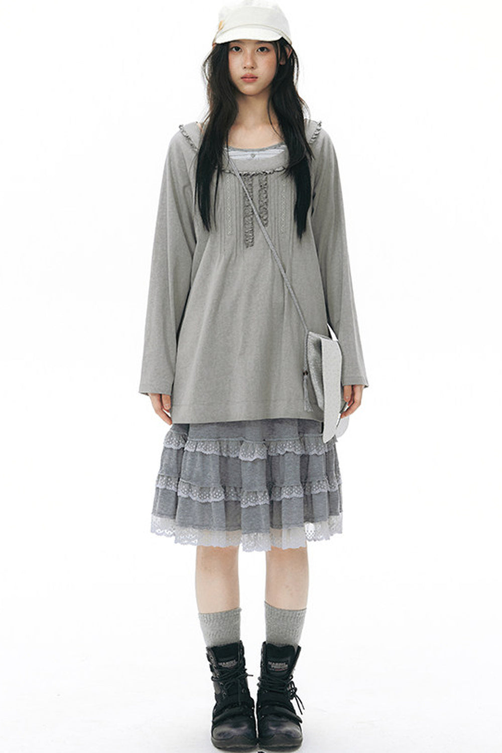Front Chest Tuck Webbing Raglan Knit T-Shirt