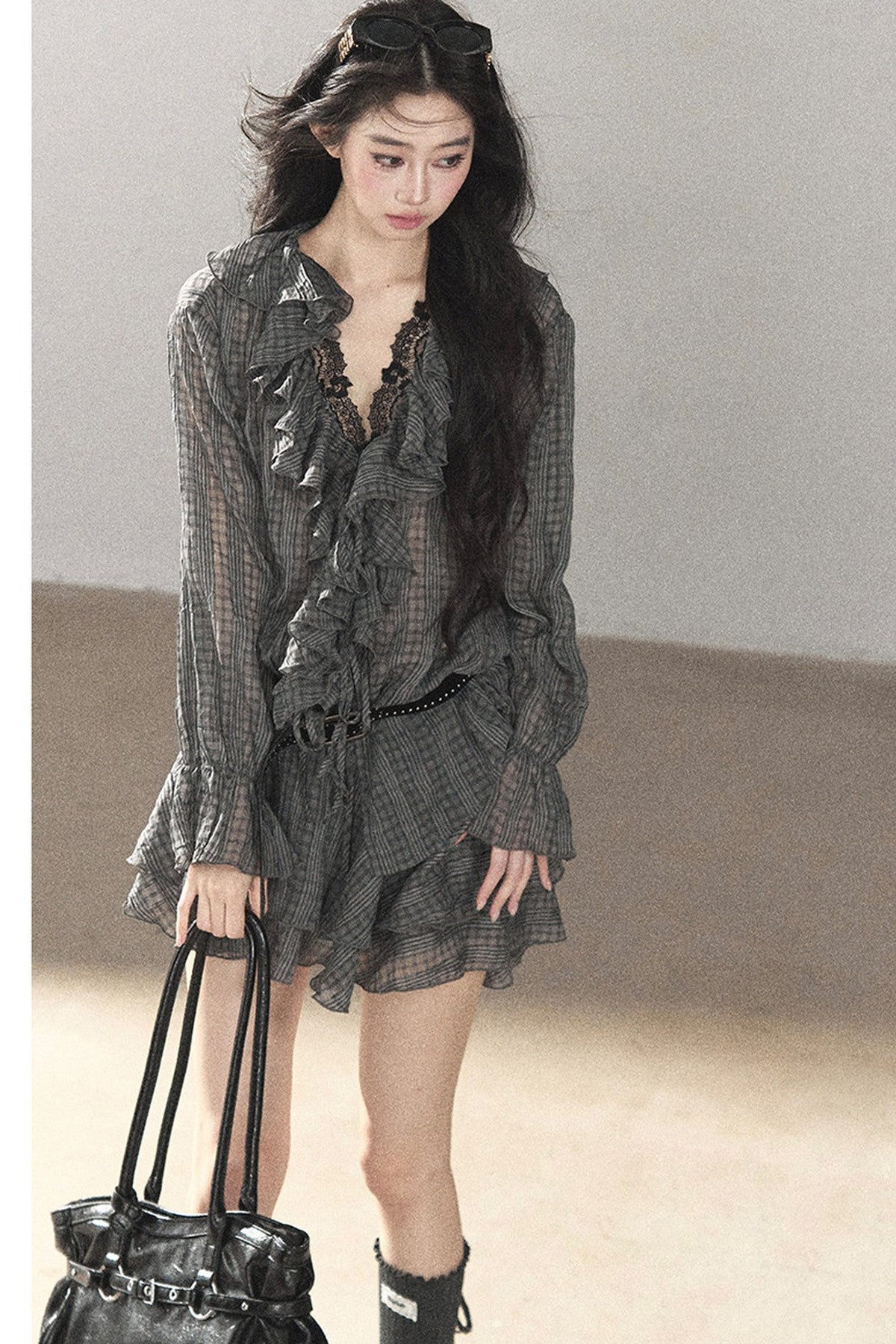 Set aus gerüschtem Chiffon-Top und kurzem Rock