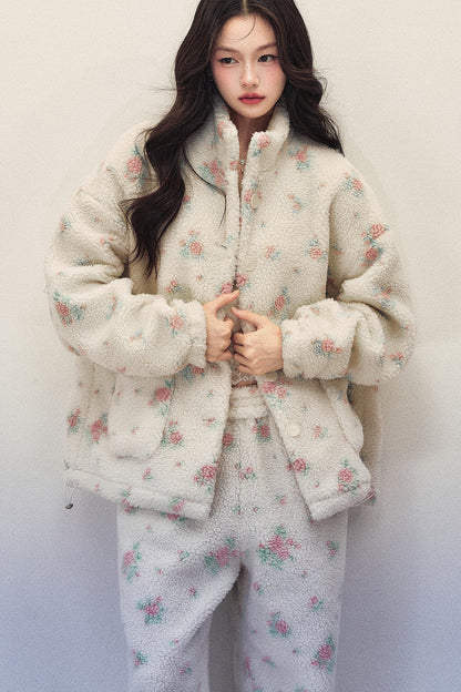 Blumen-Lammwolljacke und weite Hose mit elastischem Bund im Set