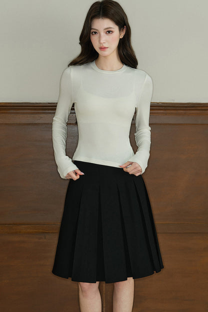 Long-Sleeved Round-Neck Knit Base Layer Top
