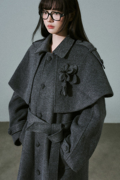 Cappotto in lana floreale fatto a mano