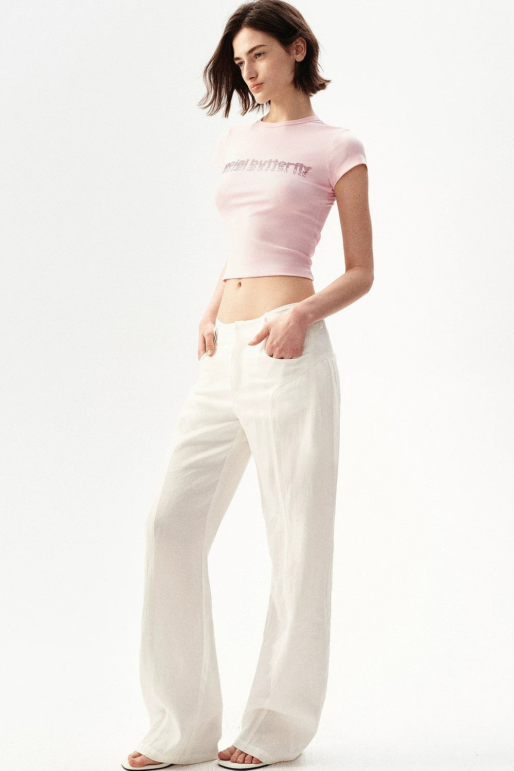 Maglia narrativa rosa con strass