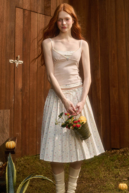 Hoodie and Pleated Skirt Set-Up