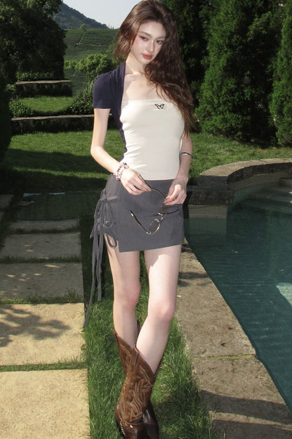 Butterfly Logo Contrasting Color Blouse and Skirt Set-Up