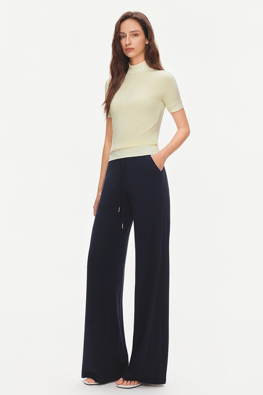 Tencel-Modal-Bluse mit halbhohem Kragen