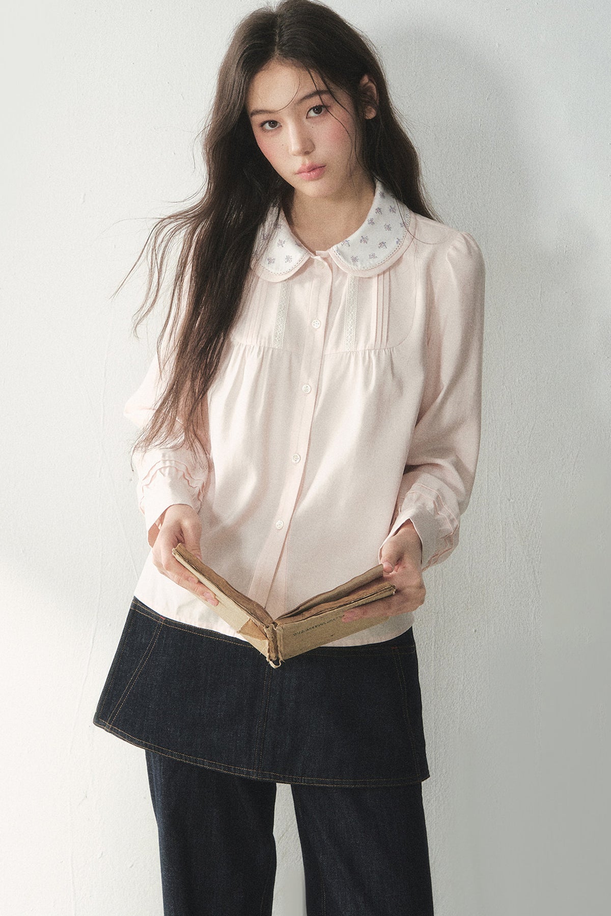 Lyocell Doll Collar Blouse
