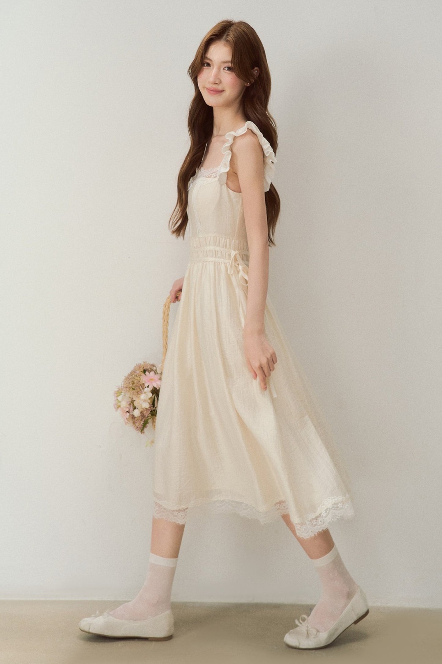 White Shell Lace Dress