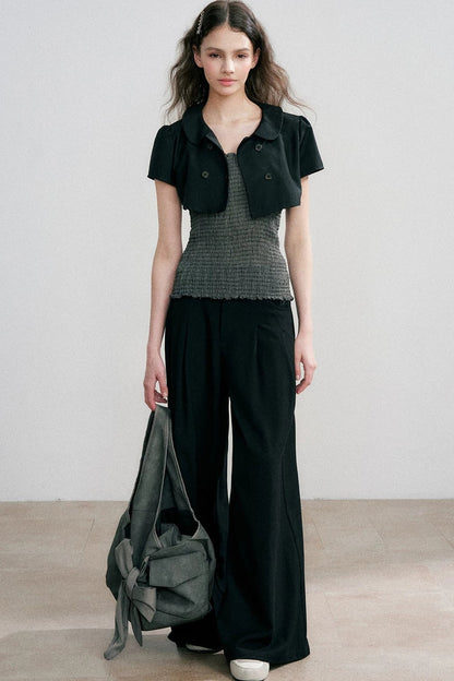 Conjunto de cárdigan y top de tirantes de verano