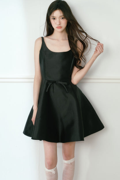 Glossy Sleeveless Dress