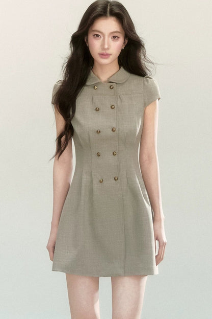 Retro-Preppy-Kleid mit Puppenkragen