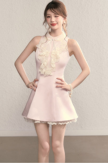 Vivian Retro Lace Collar Dress