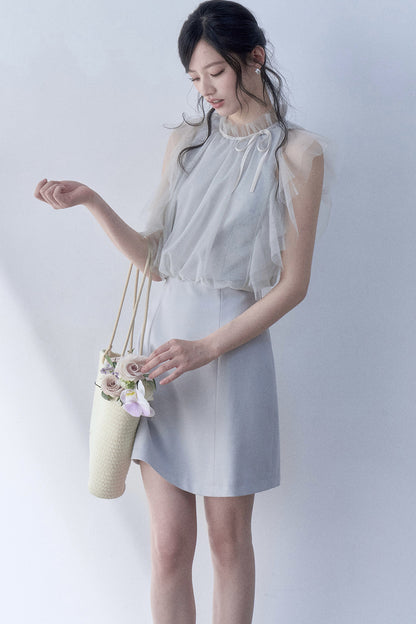 Plissiertes Kleid mit Mesh-Patchwork