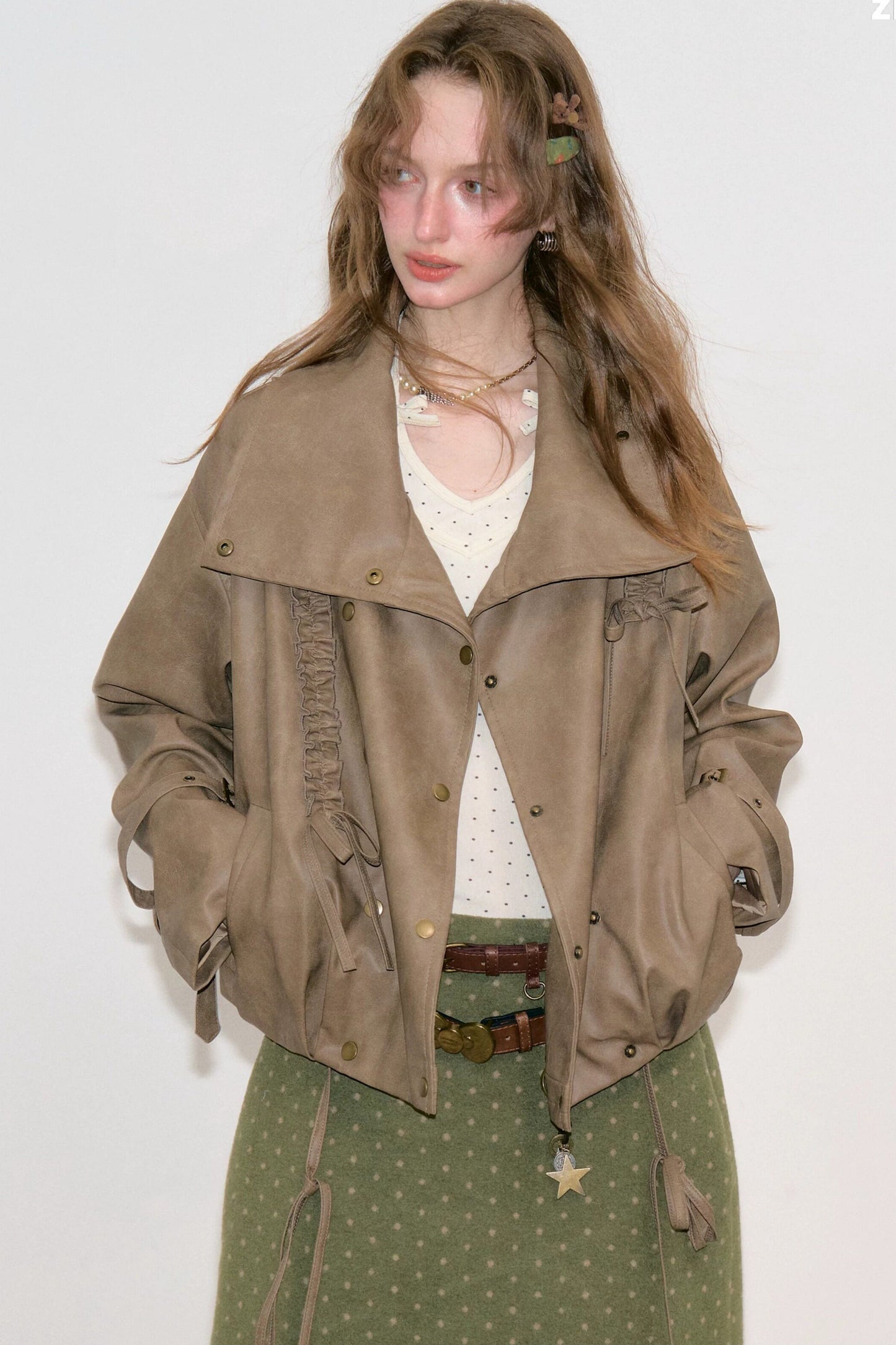 Chaqueta de cuero marrón retro
