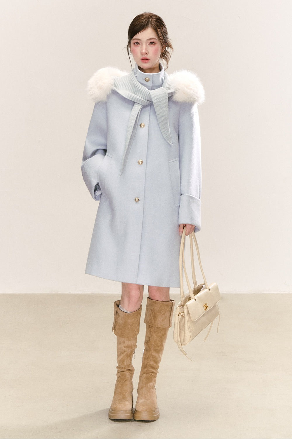 Cappotto in misto lana con collo in pelliccia rimovibile