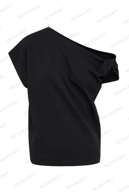 Three-Dimensional Twist Shoulder Top