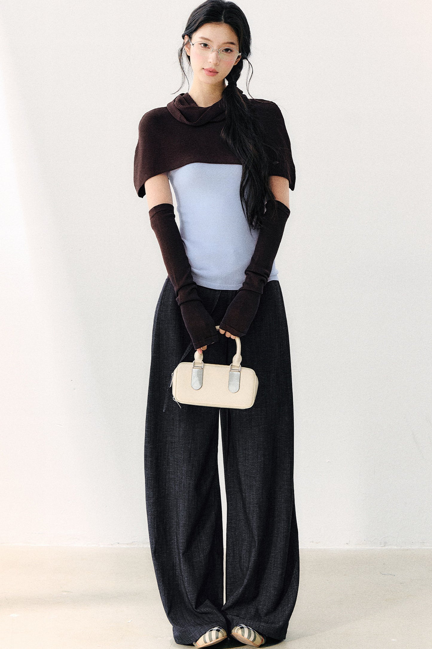 Pleated Washed Wide Leg Jeans
