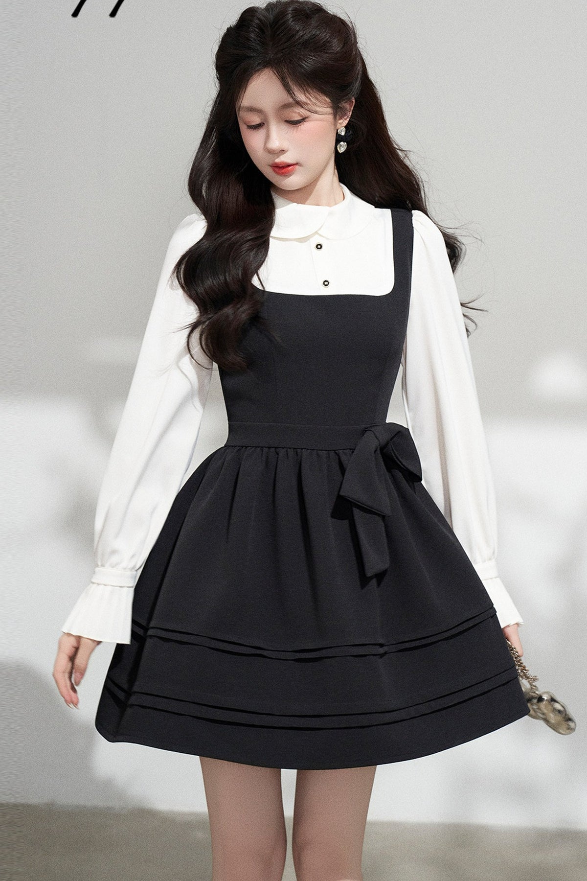 Layered-Look Puffy Collared Dress