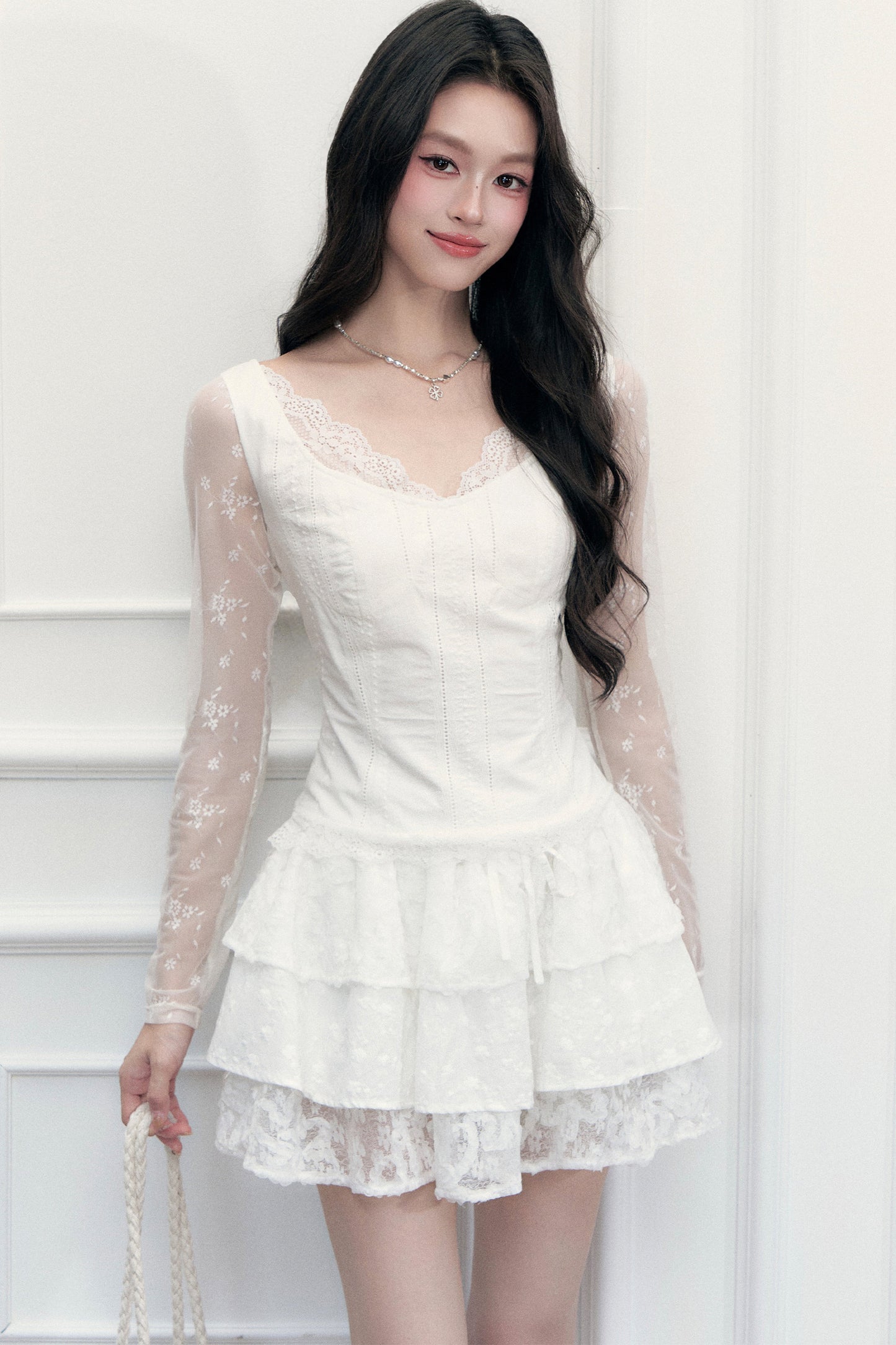 V-Neck Waist-Cinching T-Shirt and Skirt Set-Up