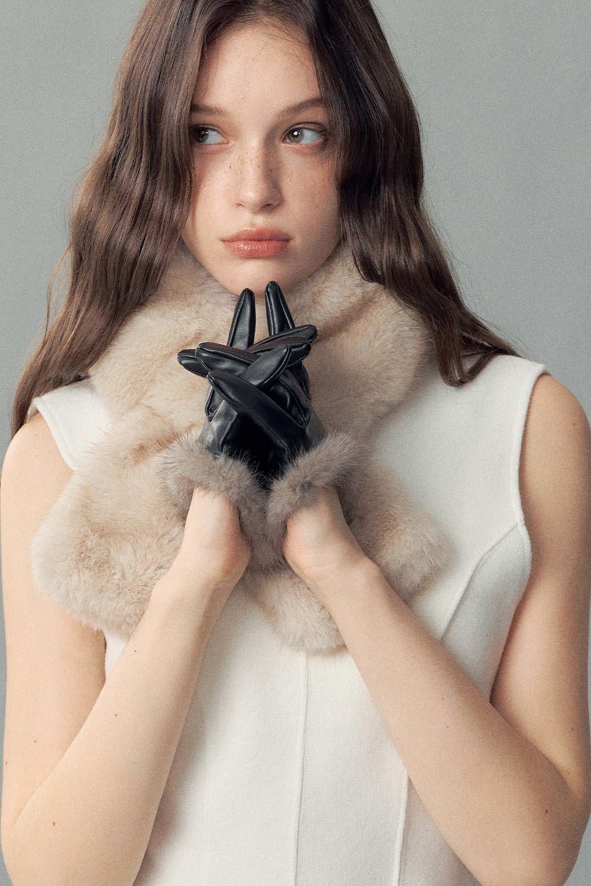 Multi-Color Eco-Friendly Fur Cross-Style Scarf