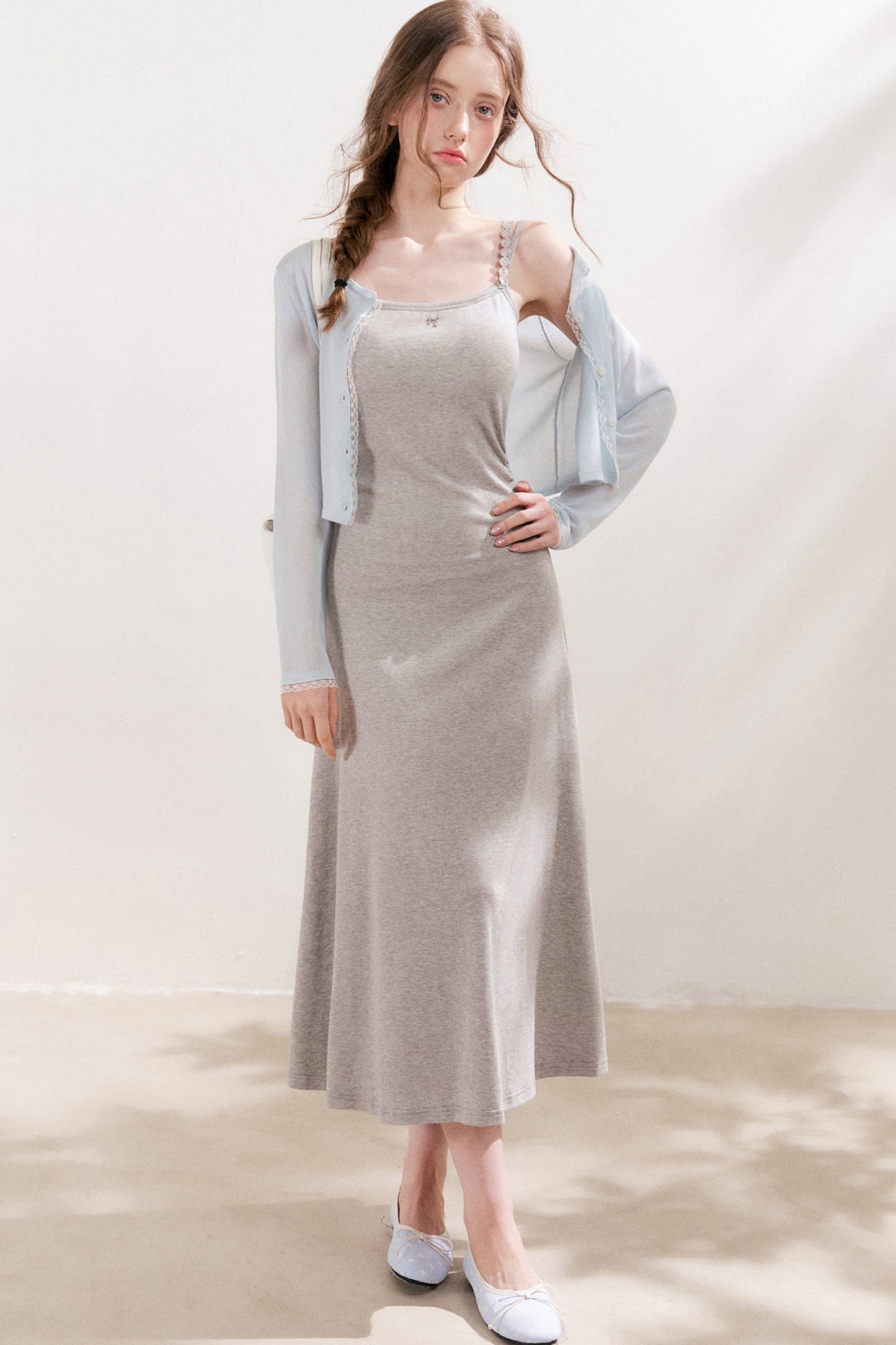 Cardigan in maglia trasparente 100% Lyocell con bordo in pizzo