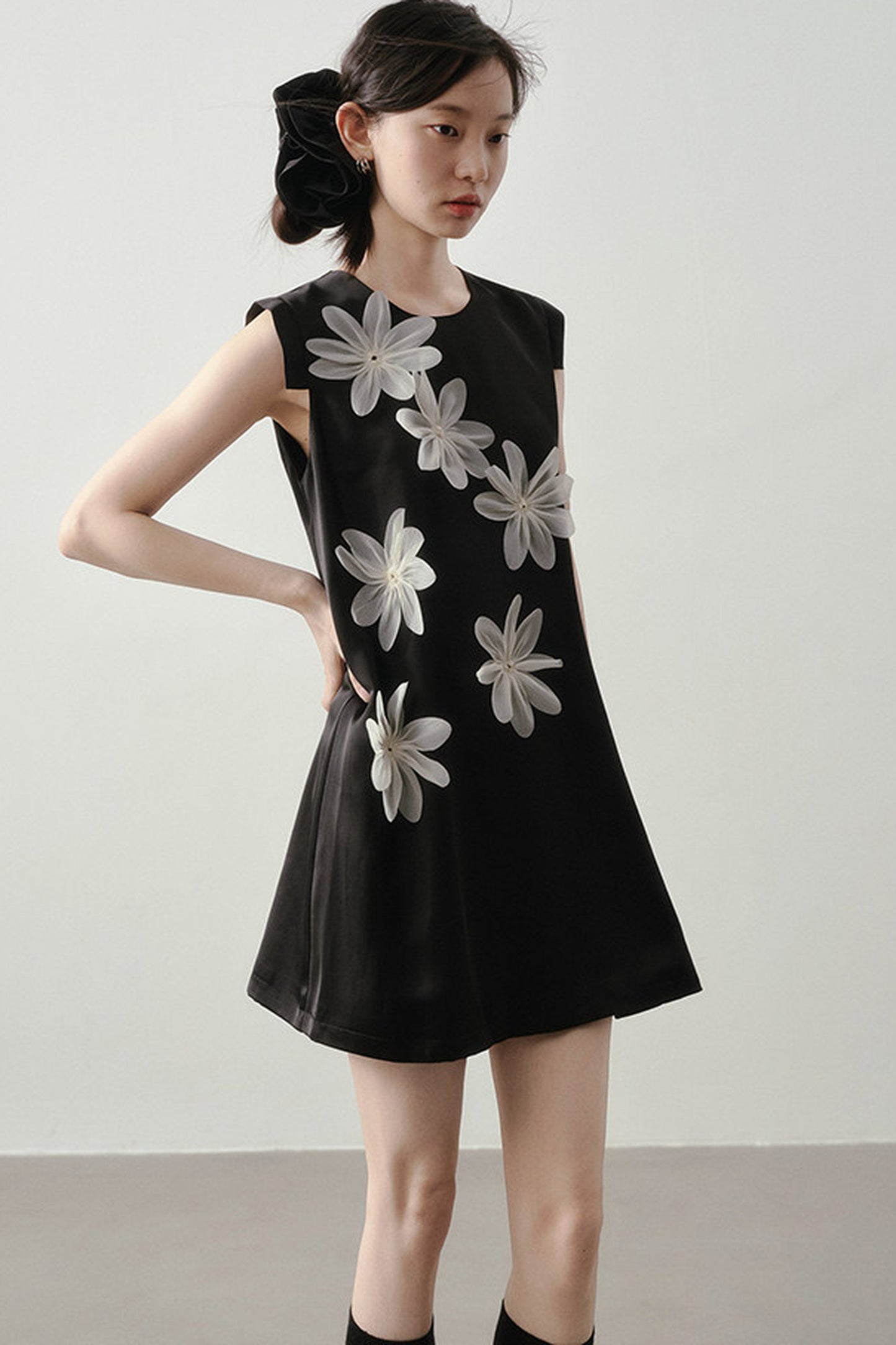 3D Floral Appliqué Satin Sleeveless Dress