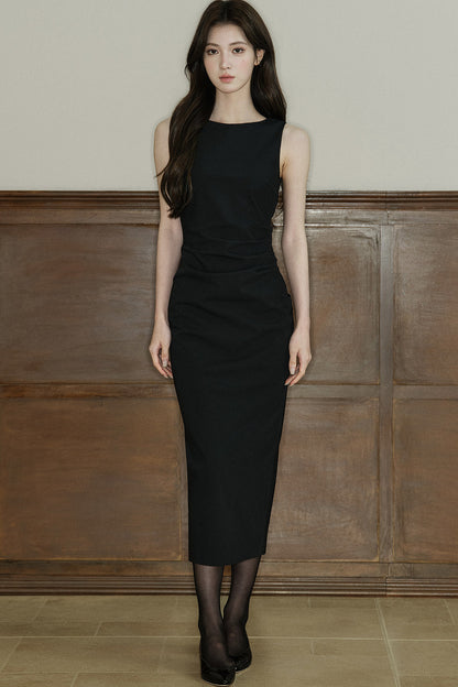 Sleeveless Waist-Cinching Long Dress