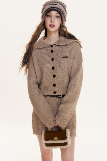 Long Sleeve Body-Hugging Knit Dress