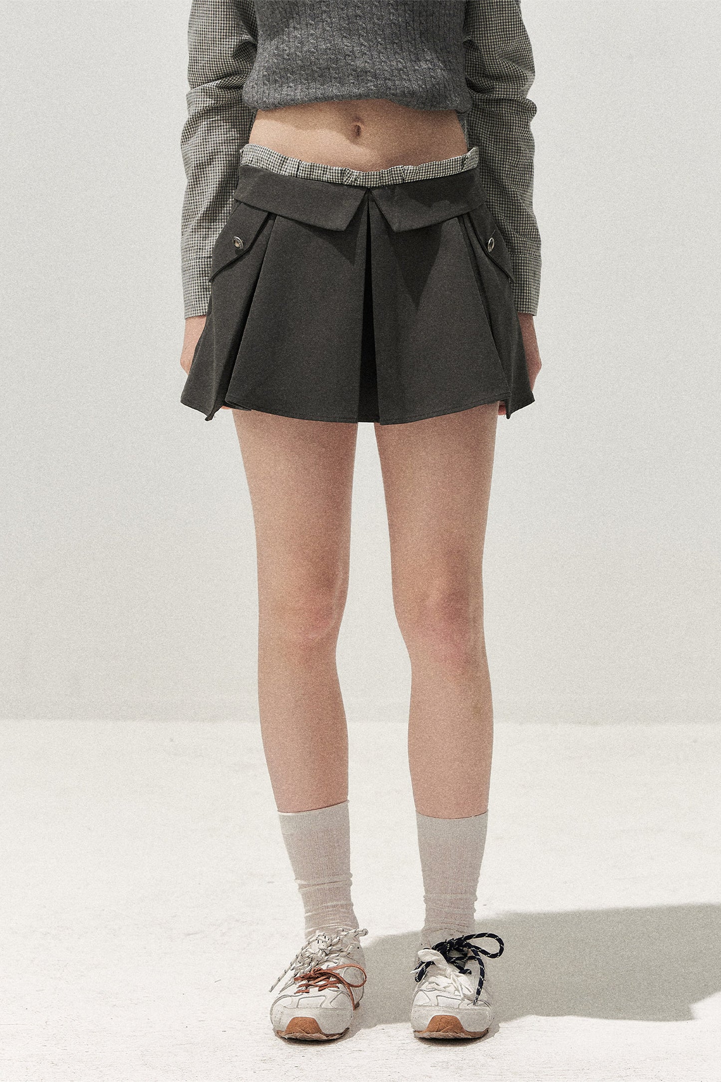 Double Waistband Gray Pleated Skirt