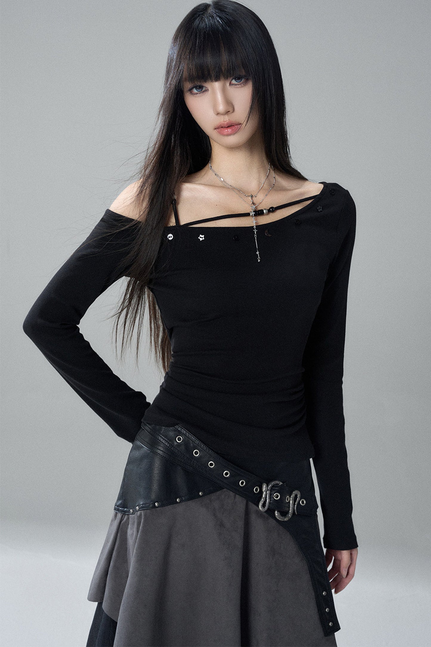 Unique Long-Sleeved Off-Shoulder Top