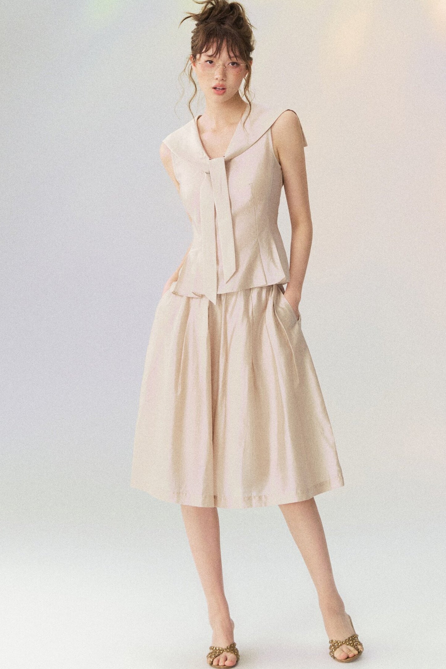 Sleeveless Sailor Collar Shirt and Pleated Pants Set-Up
