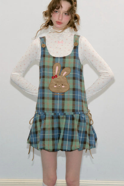 Vestido por capas de cuadros retro con parche de conejo