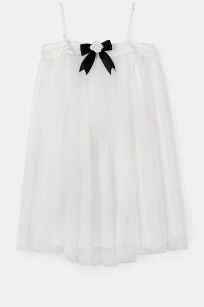 Robe à bretelles en résille française