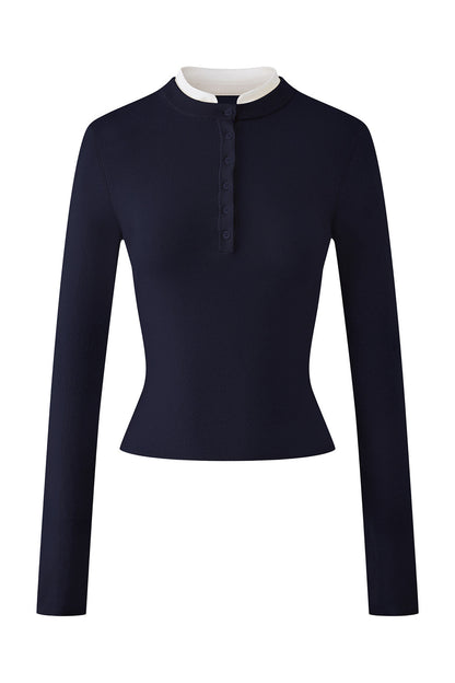Oberteil aus Wolle mit Stehkragen und Strickjacke